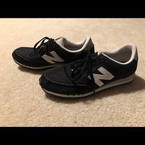New Balance 410 sneakers